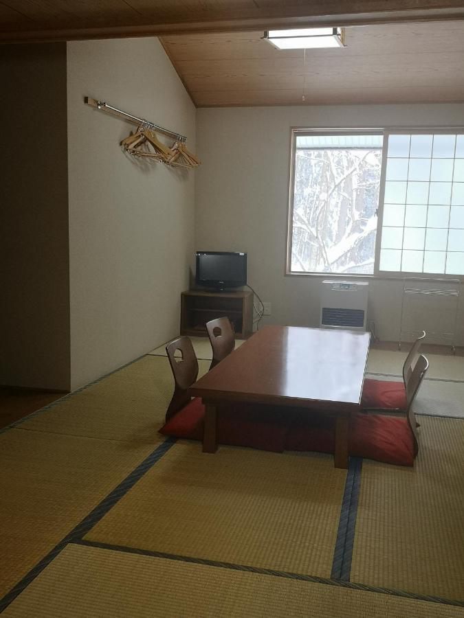 Brocken Hutte Hotel Hakuba Exterior photo